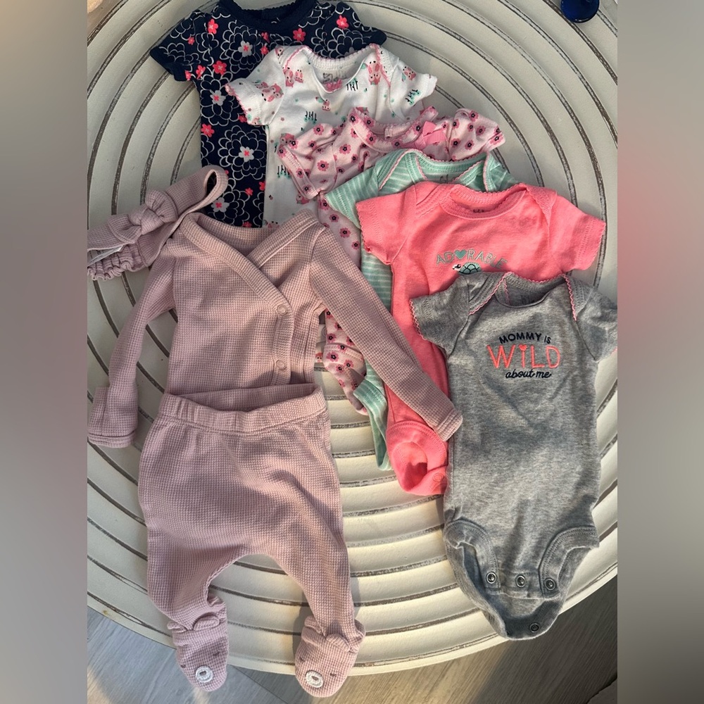 Premie onesies